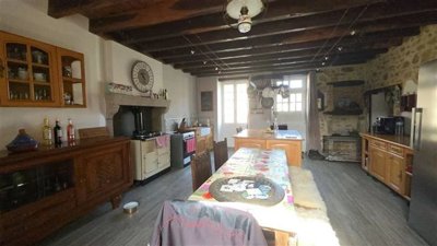 d9b5bebfb64e2598961520239bc4b9e722f292a84f813