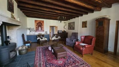 4d522ea030545402564da813b0717f00a49e84cc7f813