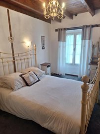 822a95cb29f9b7cbbd177f17ceb724447e2115dd37192