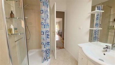 fbe66b2e54d2fb4d21a7b7691c0d12daec514d6fec813