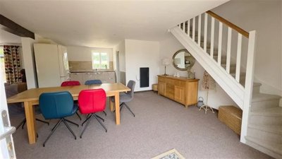 429bebc3f1e69368ae9ec0472ab0328653537b4700813