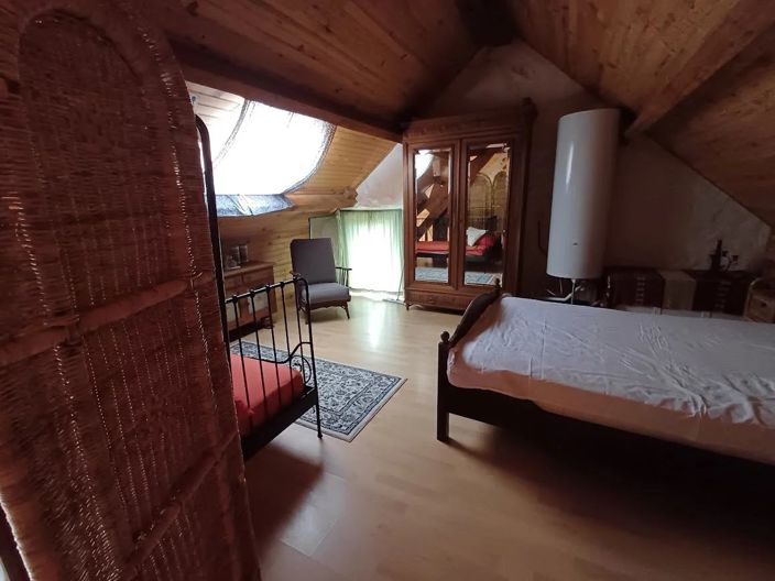 Image No.14-2 Bed House for sale