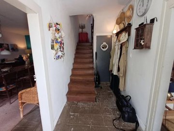 703d403361b7549ea153a9710a5ec0f8fedadcf94f115