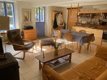 397bd7c928b7efcc22c3d82ada36e137d7fcb933f6640