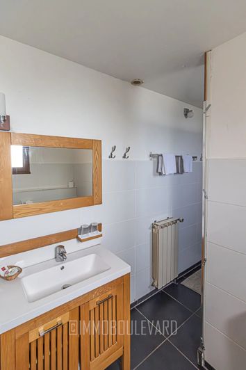 Image No.23-Maison de 8 chambres à vendre à Lalizolle