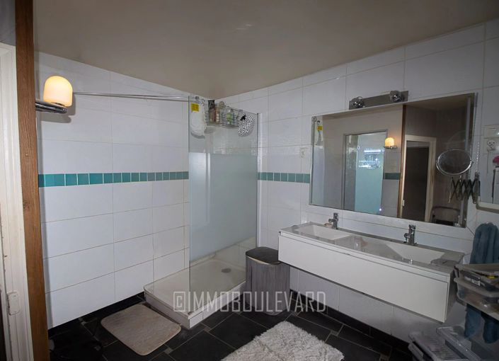 Image No.29-Maison de 8 chambres à vendre à Lalizolle