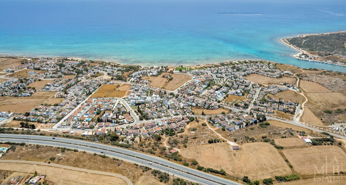 Image No.19-Villa de 4 chambres à vendre à Sotira