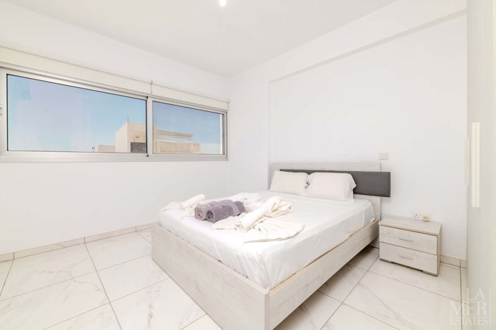 Image No.10-3 Bed Villa for sale