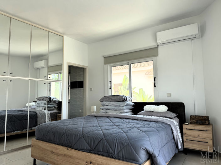 Image No.19-3 Bed Villa for sale