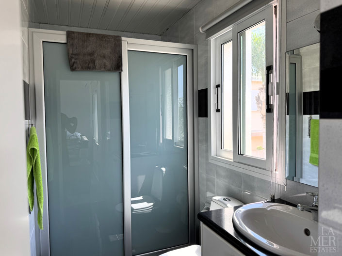 Image No.22-3 Bed Villa for sale