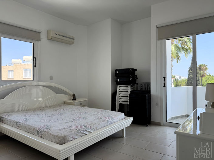 Image No.26-3 Bed Villa for sale