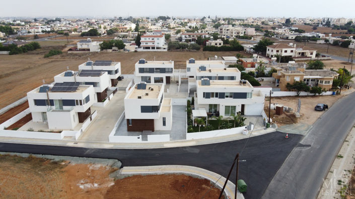 Image No.3-3 Bed Villa for sale