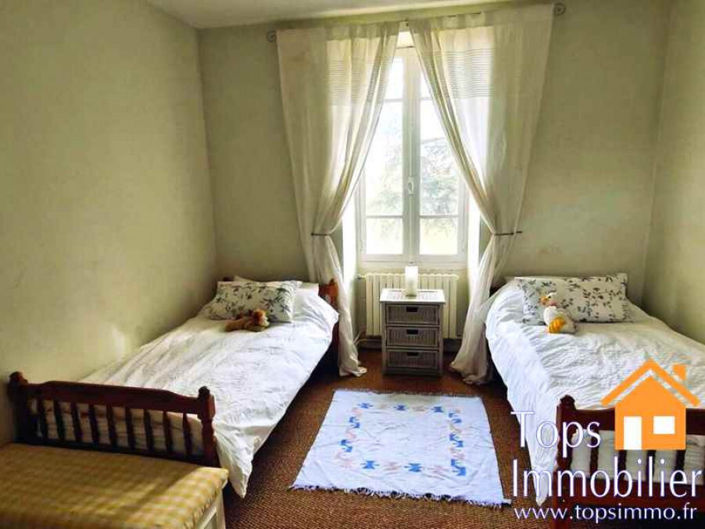 Image No.10-Propriété de 5 chambres à vendre à Vailhourles