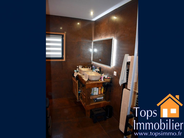 Image No.13-Propriété de 4 chambres à vendre à Parisot