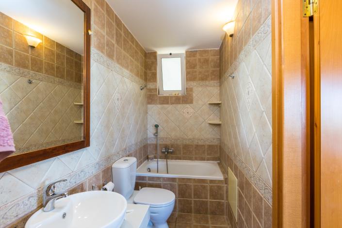 Image No.21-5 Bed House/Villa for sale