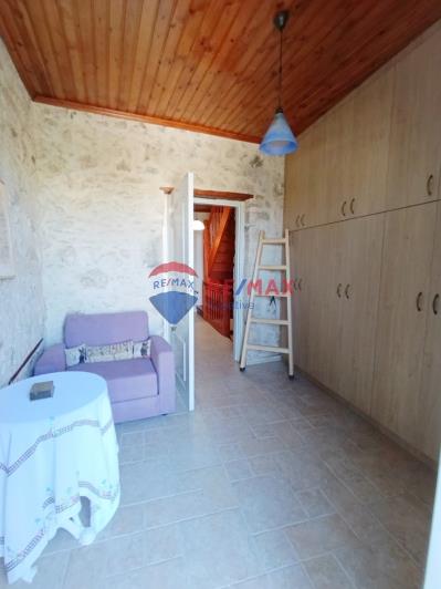 Image No.14-3 Bed Maisonette for sale