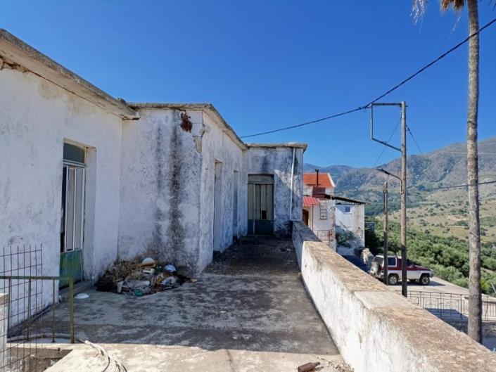 Image No.15-Maisonette for sale