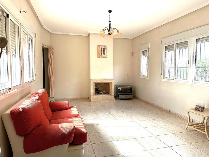 Image No.10-3 Bed Villa / Detached for sale