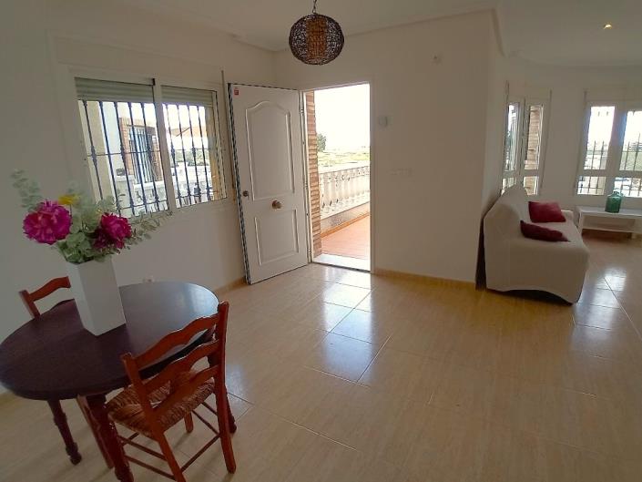 Image No.9-3 Bed Villa / Detached for sale