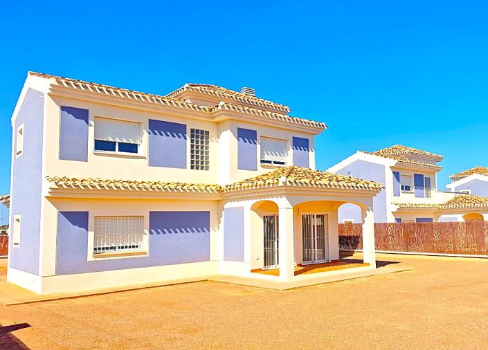 Image No.9-4 Bed Villa / Detached for sale