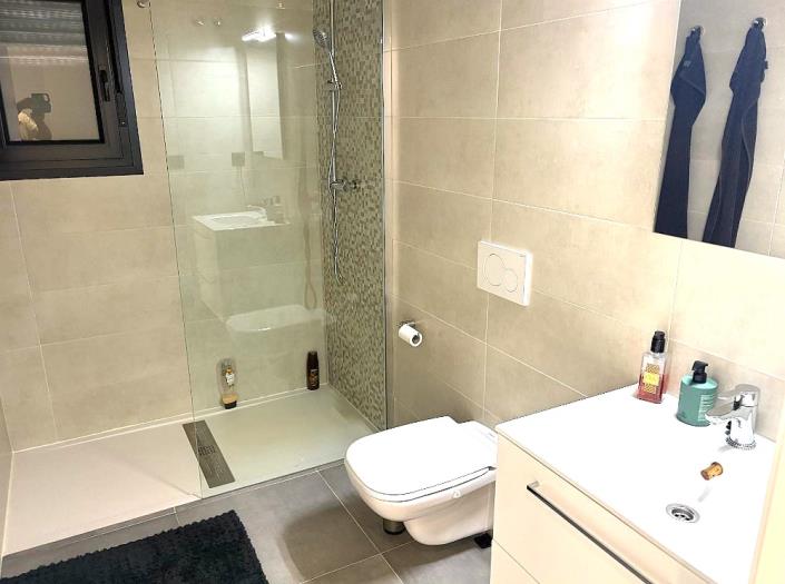 Image No.16-3 Bed Villa / Detached for sale