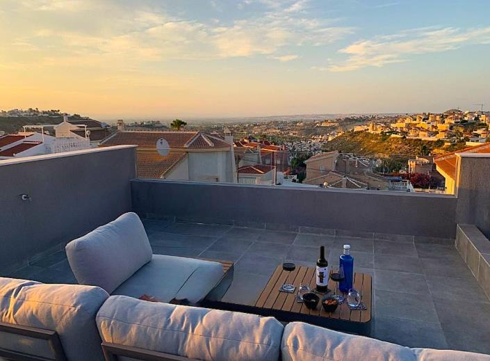 Image No.5-3 Bed Villa / Detached for sale