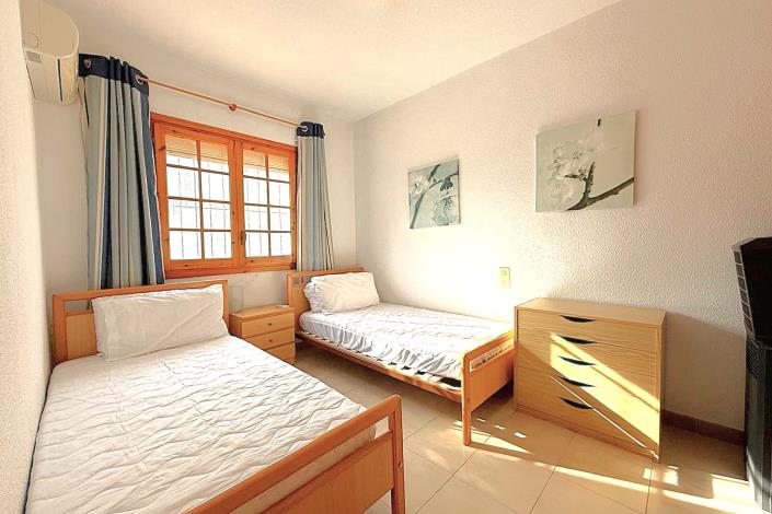 Image No.4-Villa de 3 chambres à vendre à Villamartin