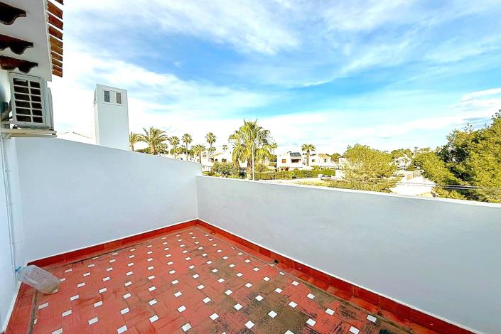 Image No.8-Villa de 3 chambres à vendre à Villamartin