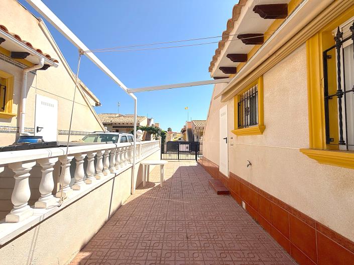 Image No.9-2 Bed Villa for sale