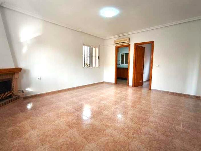 Image No.7-3 Bed Villa / Detached for sale