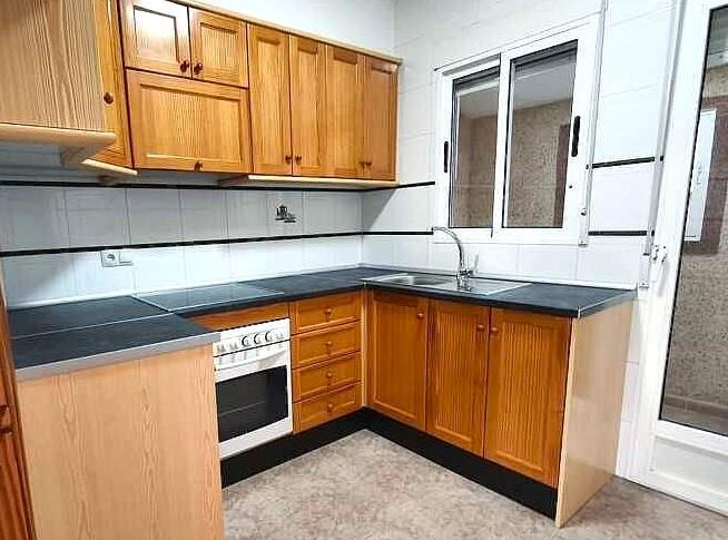 Image No.8-3 Bed Villa / Detached for sale