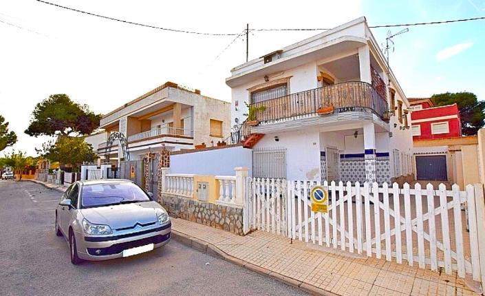 Image No.5-5 Bed Semi-Detached for sale