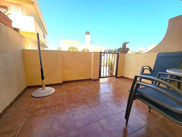 Image No.4-3 Bed Semi-Detached for sale