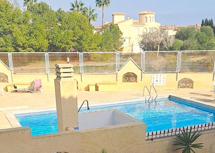 Image No.5-3 Bed Semi-Detached for sale