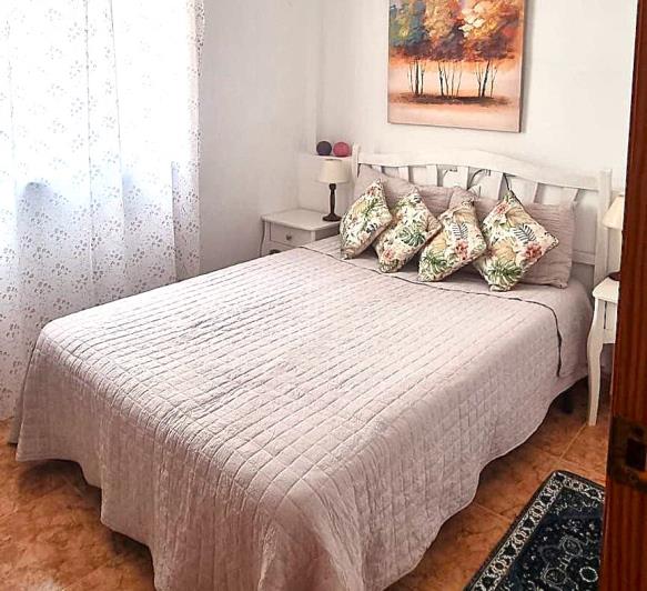 Image No.15-3 Bed Semi-Detached for sale