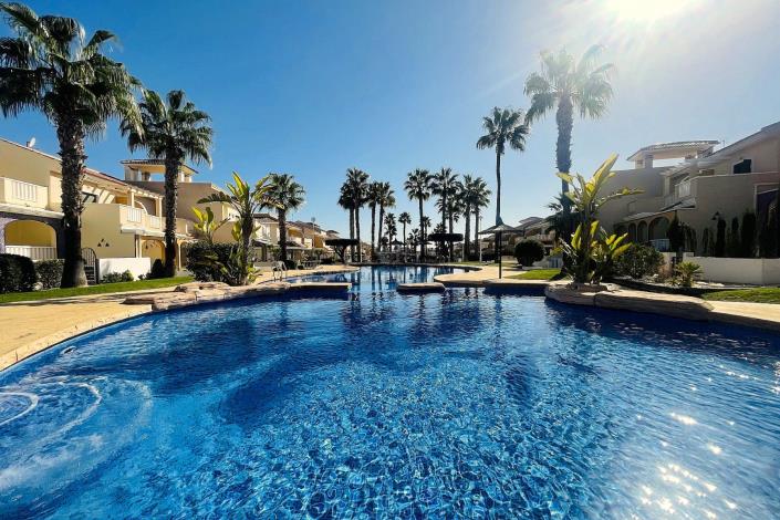 Image No.2-Penthouse de 2 chambres à vendre à Ciudad Quesada