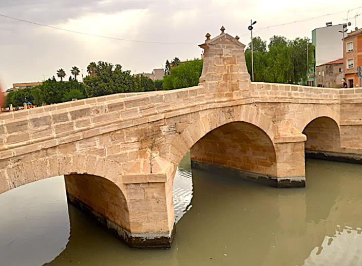 Image No.32-4 Bed Villa / Detached for sale