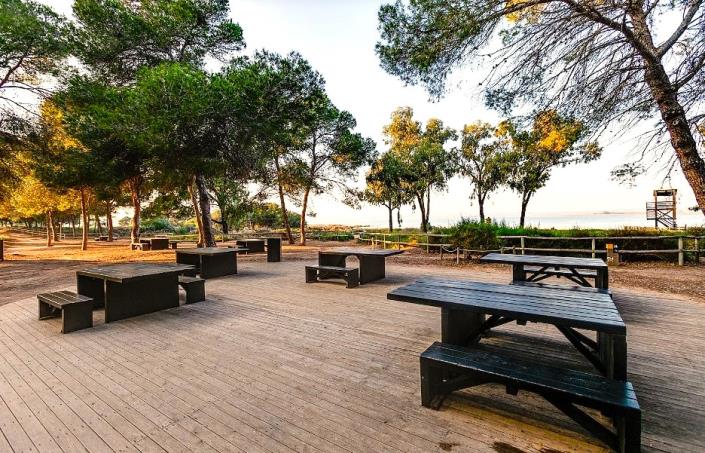 Image No.23-3 Bed Villa / Detached for sale