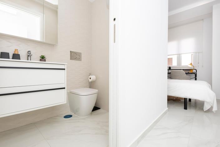 Image No.18-3 Bed Apartment for sale