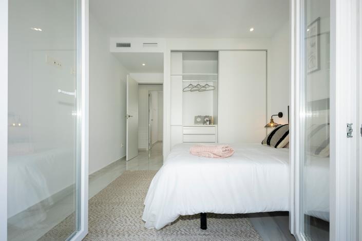 Image No.23-3 Bed Apartment for sale