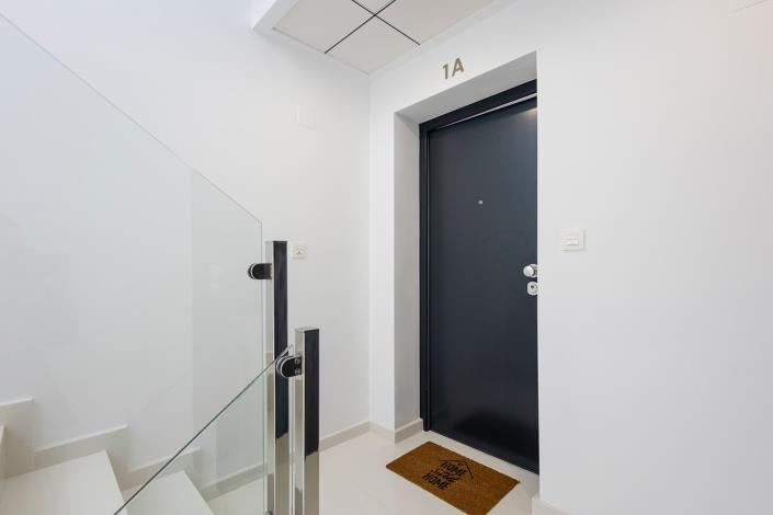 Image No.28-3 Bed Apartment for sale