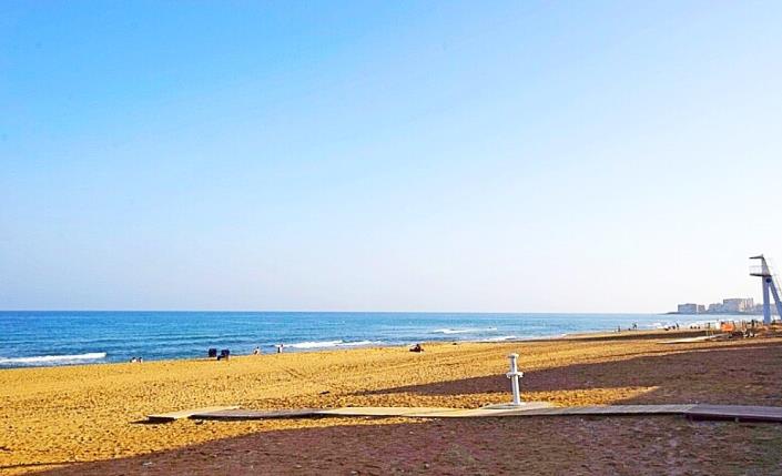 Image No.19-2 Bed Townhouse for sale