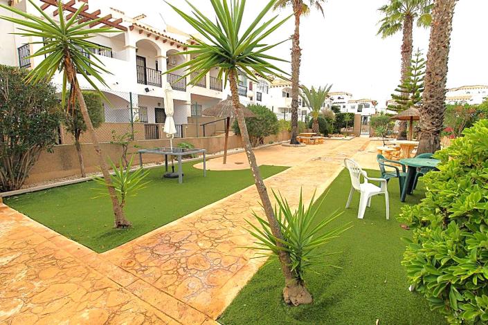 Image No.3-2 Bed Townhouse for sale