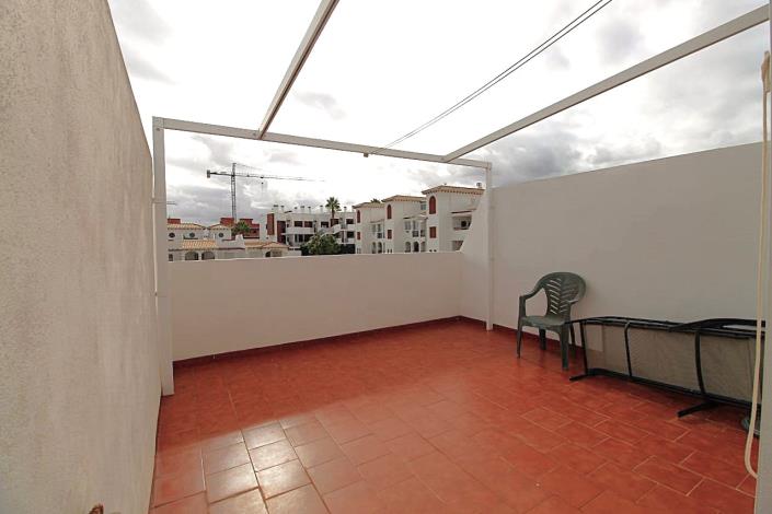 Image No.11-2 Bed Townhouse for sale