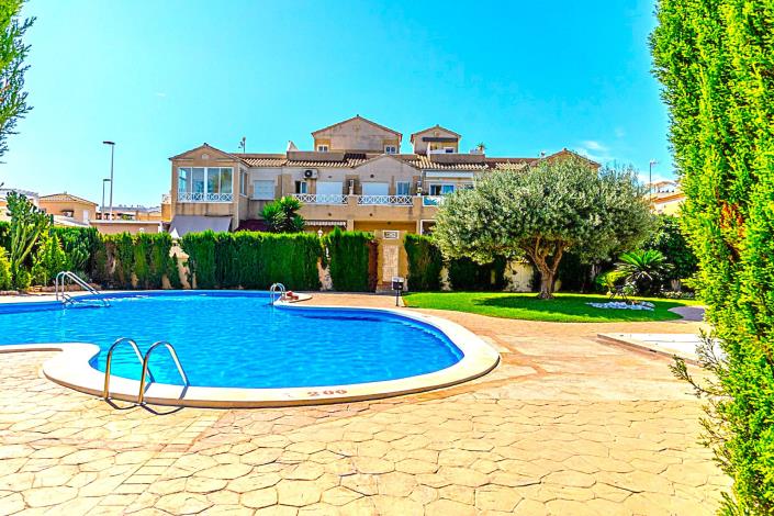 Image No.12-Maison de ville de 2 chambres à vendre à Torrevieja