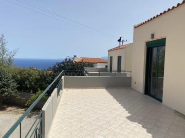 1 - Kefalas, Maisonette