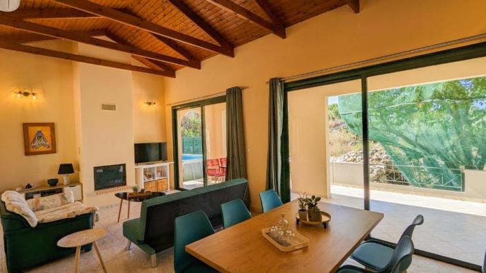 Image No.2-Maison de 3 chambres à vendre à Kefalas