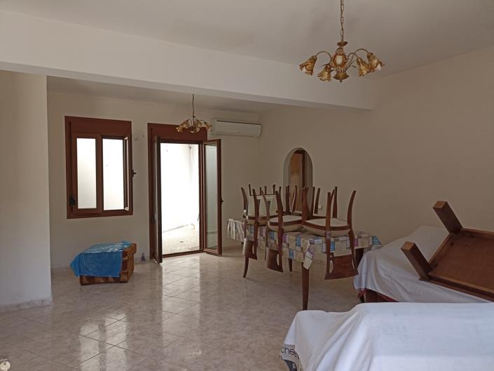 Image No.3-2 Bed House for sale