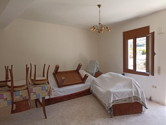 Image No.6-2 Bed House for sale