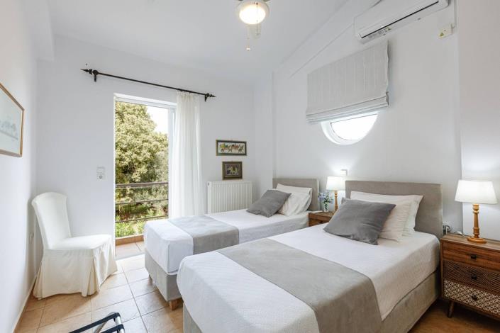 Image No.11-4 Bed Villa for sale